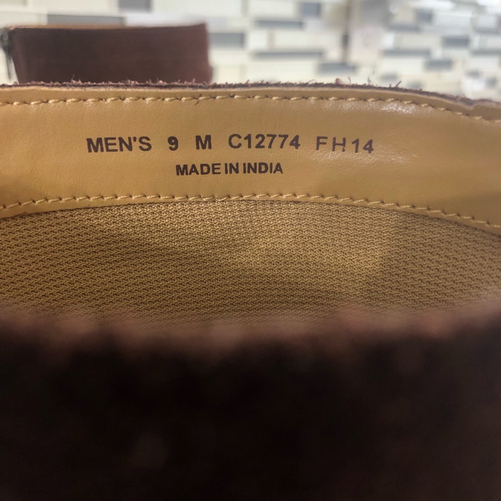 Boots - Picture 4 of 4